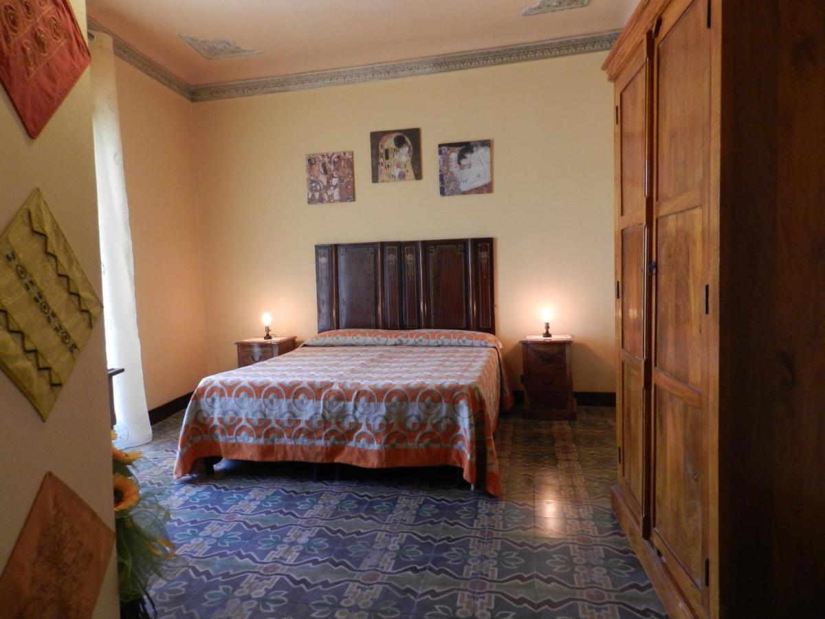 Bed and Breakfast Antico Palazzo Affitti Brevi à Piazza Armerina Extérieur photo