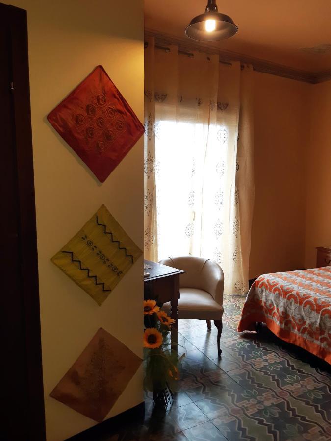 Bed and Breakfast Antico Palazzo Affitti Brevi à Piazza Armerina Extérieur photo
