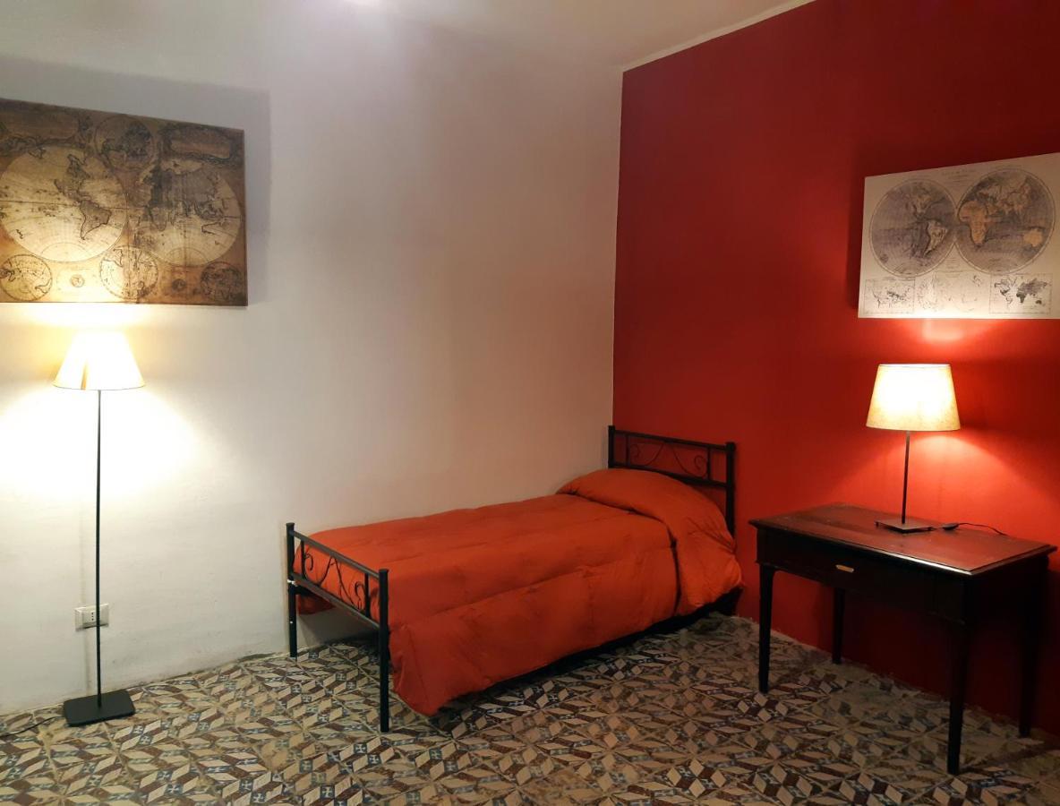 Bed and Breakfast Antico Palazzo Affitti Brevi à Piazza Armerina Extérieur photo